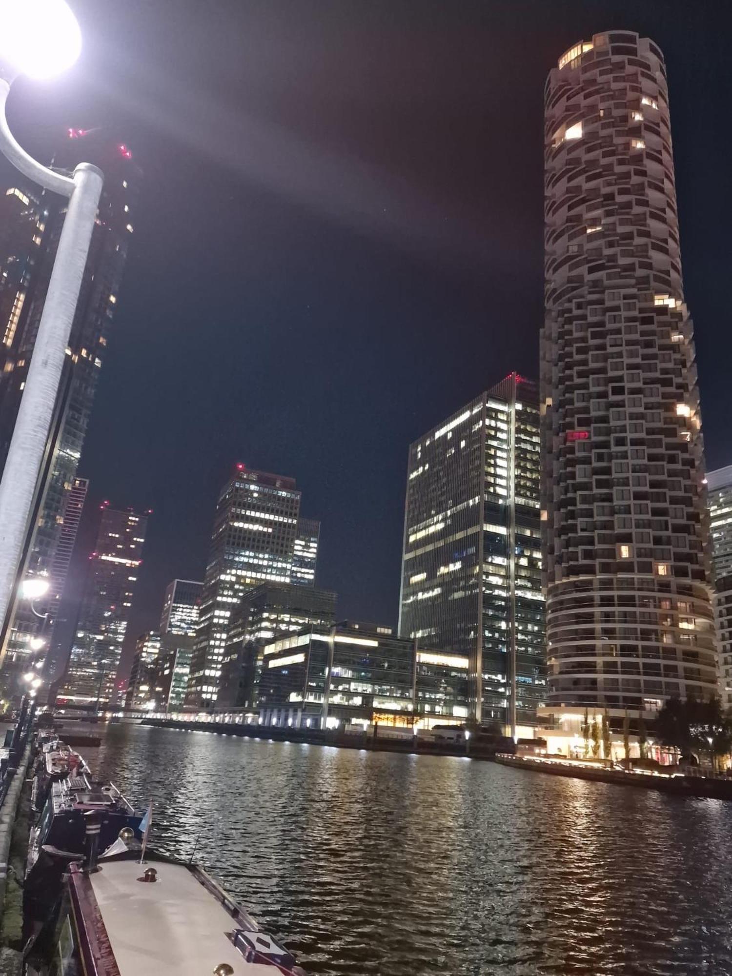 Canary Wharf View Apartments Londres Exterior foto